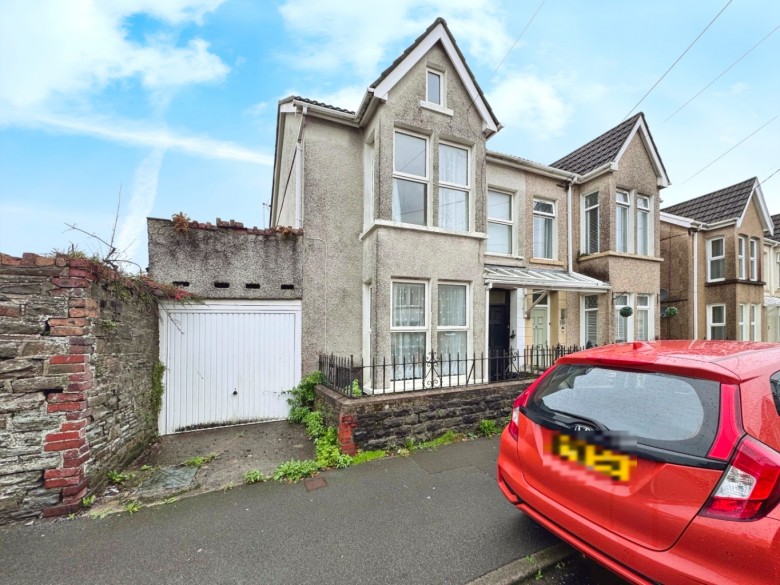 Click the photo for more details of Llysgwyn Terrace, Pontarddulais, Swansea, West Glamorgan, SA4 8PH