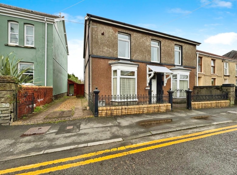 Click the photo for more details of Bolgoed Road, Pontarddulais, Swansea, West Glamorgan, SA4