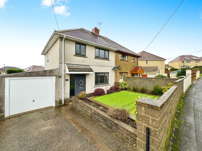 Click the photo for more details of Dantwyn Road, Pontarddulais, Swansea, West Glamorgan, SA4