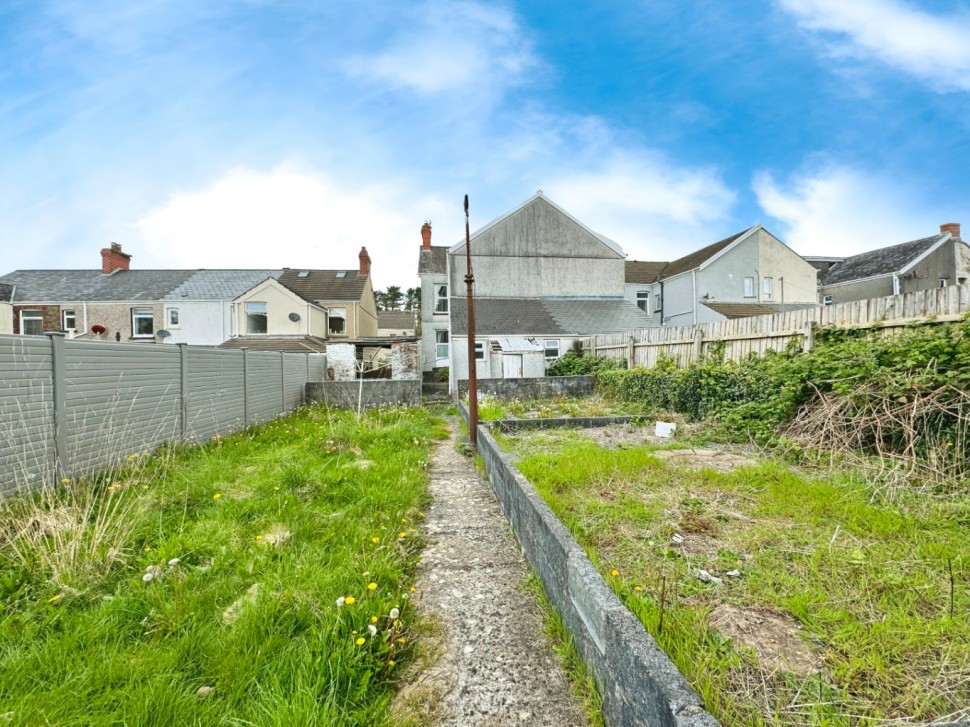 Images for Glanyrafon Road, Pontarddulais, Swansea, West Glamorgan, SA4 8LS EAID:no86estateagency BID:291