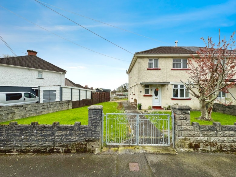 Click the photo for more details of Brynamlwg Road, Gorseinon, Swansea, West Glamorgan, SA4