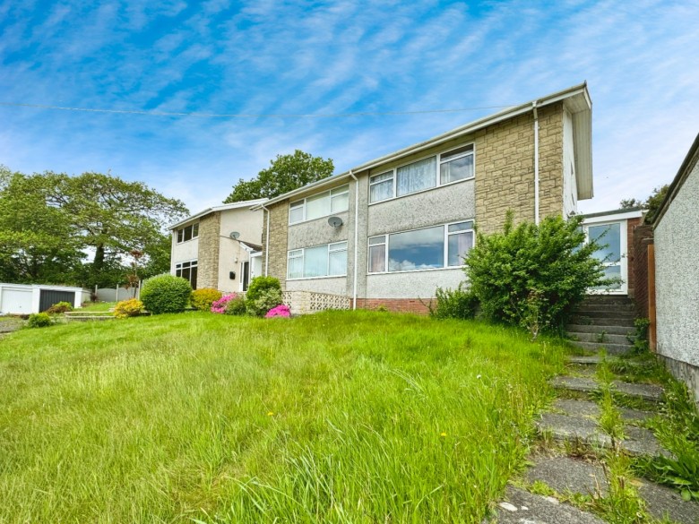 Click the photo for more details of Blaen Nant, Llanelli, Carmarthenshire, SA14 8HB