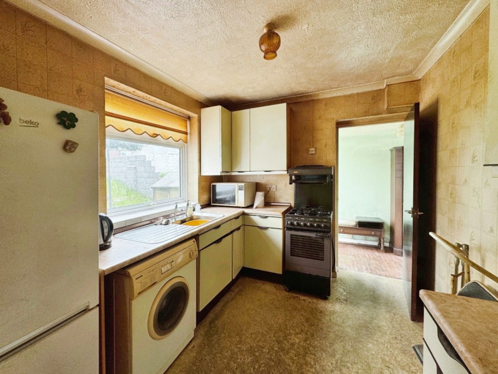 Images for Blaen Nant, Llanelli, Carmarthenshire, SA14 8HB EAID:no86estateagency BID:291