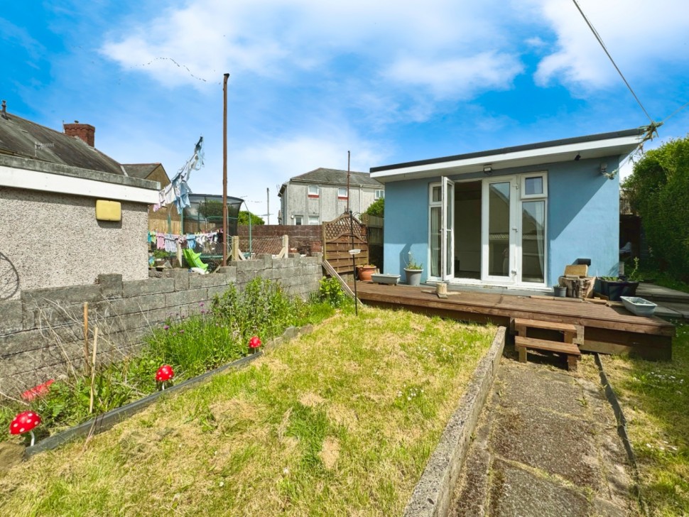 Images for Powys Avenue, Townhill, Swansea, West Glamorgan, SA1 6PJ EAID:no86estateagency BID:291