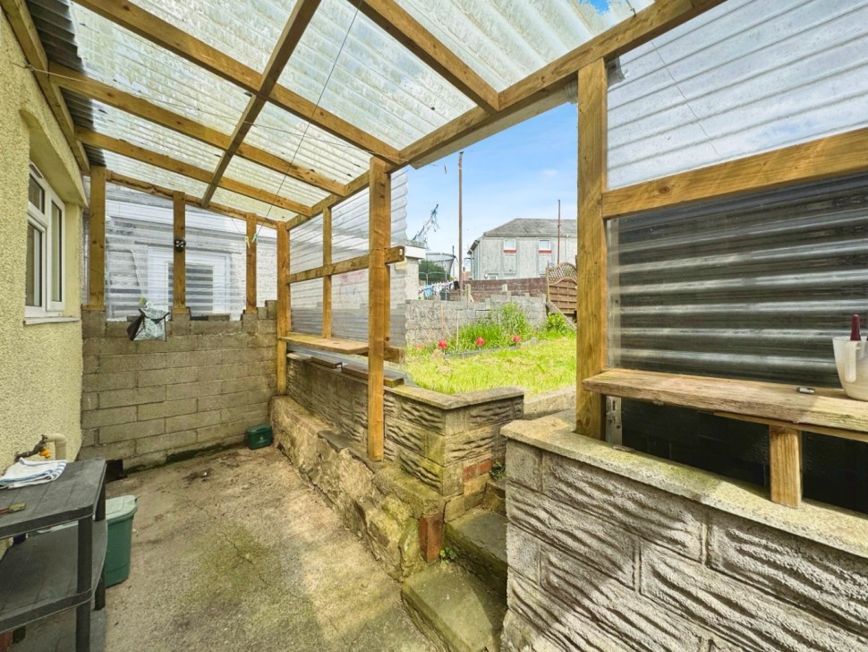 Images for Powys Avenue, Townhill, Swansea, West Glamorgan, SA1 6PJ EAID:no86estateagency BID:291