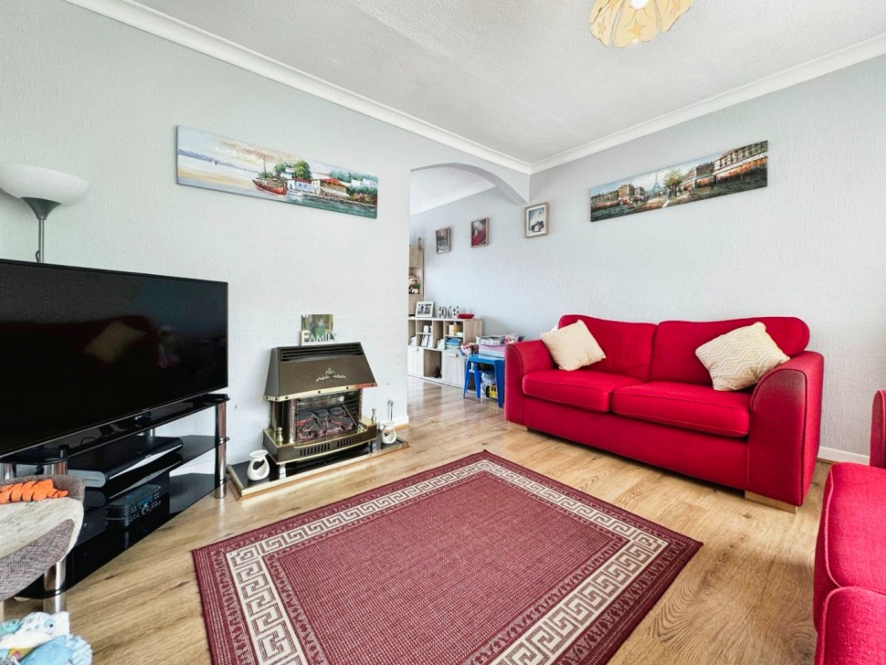 Images for Heol Cae Rhosyn, Birchgrove, Swansea, West Glamorgan, SA7 EAID:no86estateagency BID:291