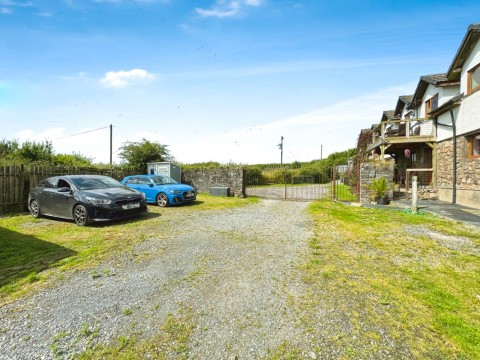 Click the photo for more details of Trimsaran Road, Pen-Y-Mynydd, Llanelli, Carmarthenshire, SA15