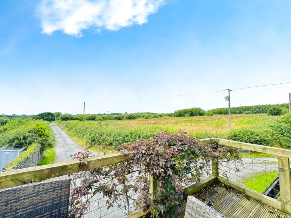 Images for Trimsaran Road, Pen-Y-Mynydd, Llanelli, Carmarthenshire, SA15 EAID:no86estateagency BID:291