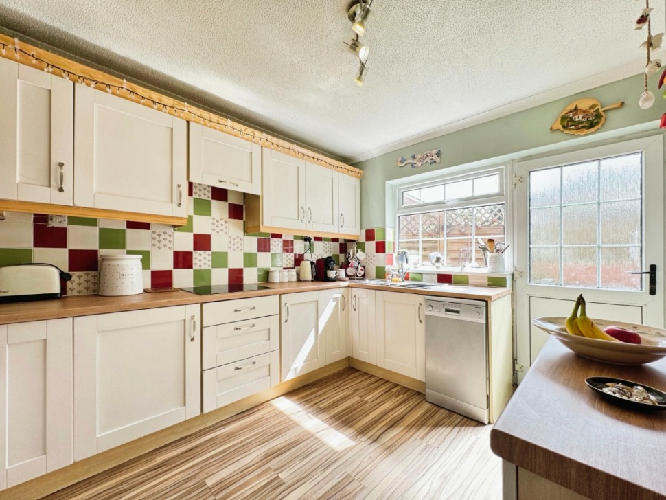 Images for Aldwyn Road, Fforestfach, Swansea, West Glamorgan, SA5 EAID:no86estateagency BID:291