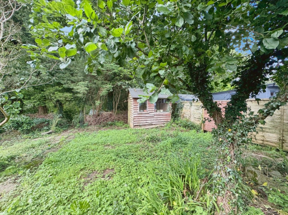 Images for Clos Alltygog, Pontarddulais, Swansea, West Glamorgan, SA4 8JH EAID:no86estateagency BID:291