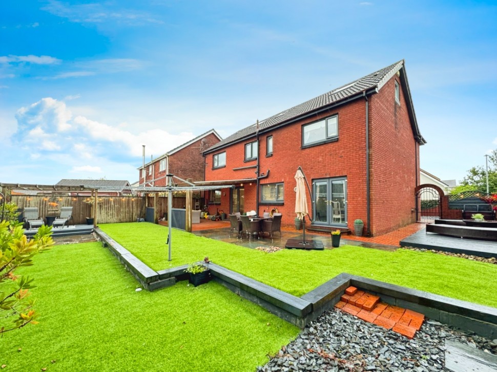 Images for Clos Penllwyngwyn, Bryn, Llanelli, Carmarthenshire, SA14 9UR EAID:no86estateagency BID:291