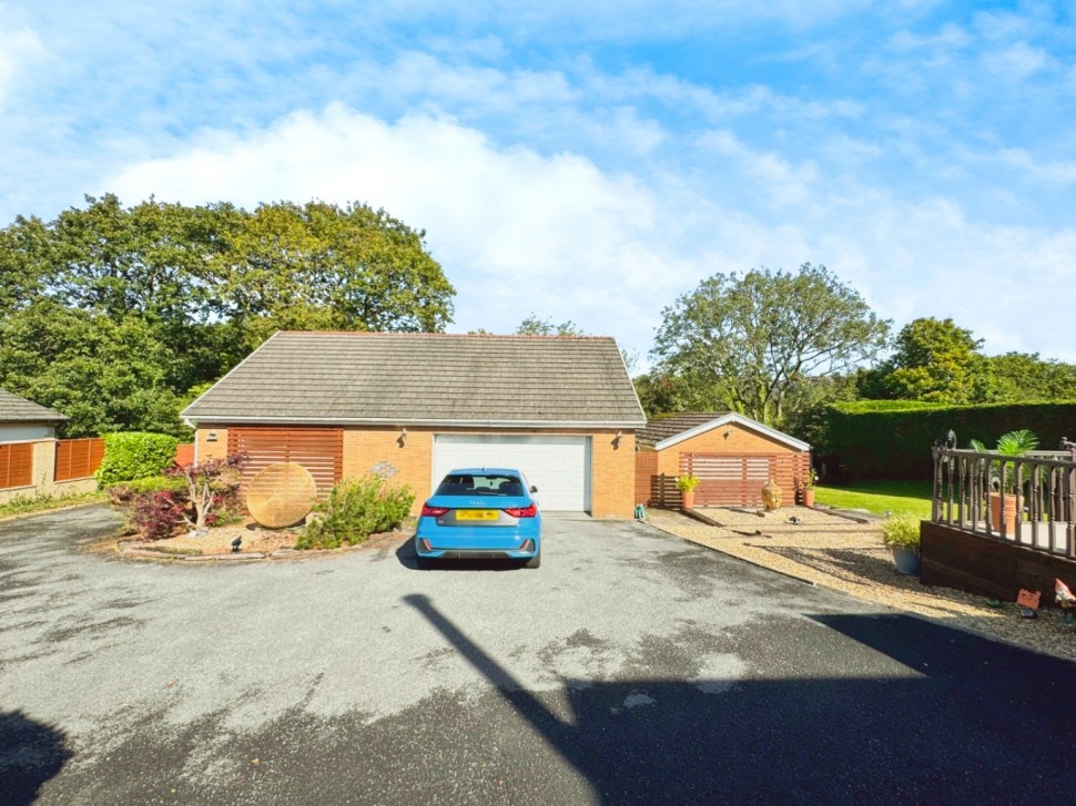 Images for Cwmamman Road, Glanamman, Ammanford, Carmarthenshire, SA18 EAID:no86estateagency BID:291