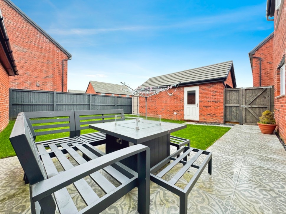 Images for Rhodfa Gelli Aur, Penllergaer, Swansea, West Glamorgan, SA4 9FL EAID:no86estateagency BID:291