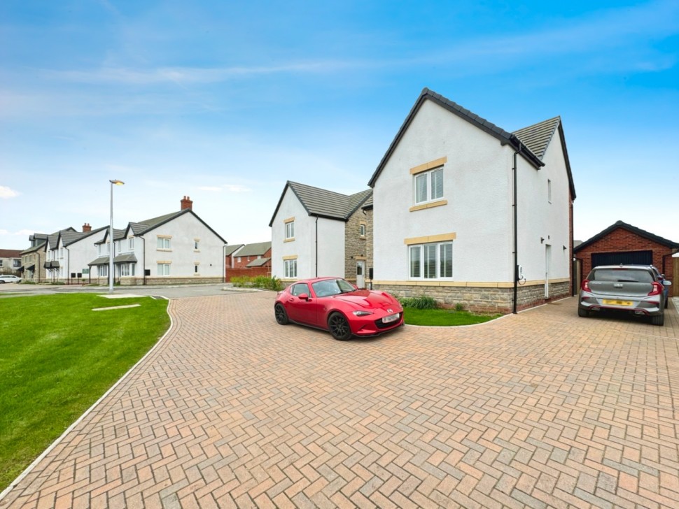 Images for Rhodfa Gelli Aur, Penllergaer, Swansea, West Glamorgan, SA4 9FL EAID:no86estateagency BID:291