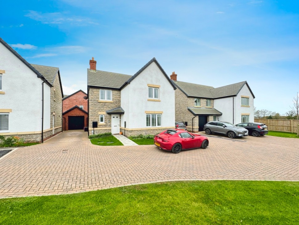 Images for Rhodfa Gelli Aur, Penllergaer, Swansea, West Glamorgan, SA4 9FL EAID:no86estateagency BID:291